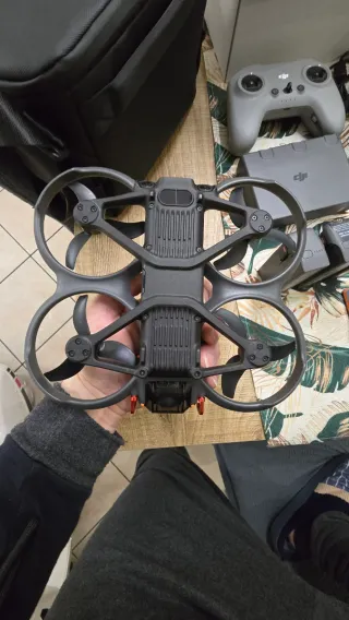 DJI Avata 2 completo