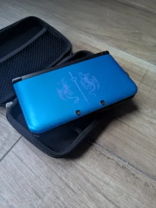 Nintendo 3DS XL Fire Emblem awakening console blu