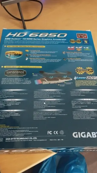 Gigabyte Radeon HD 6850 1GB GDDR5 Tarjeta Gráfica