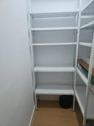 Dos Estantería metálica blanca