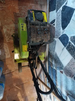 Motoazada motocultor de gasolina