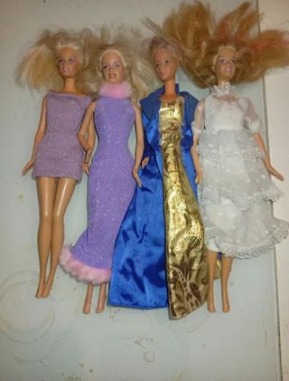 Lote de 4 muñecas barbie