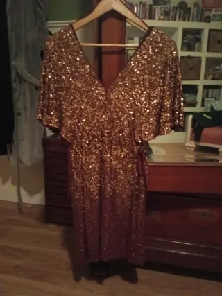 Vestido Zara lentejuelas dorado y rojo