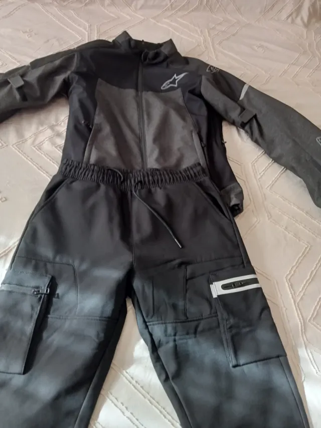 Chaqueta Alpinestars M y pantalón