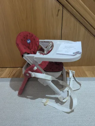 Sedia elevatrice Chicco Chairy rossa
