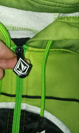 Sudadera Volcom Verde con silbato