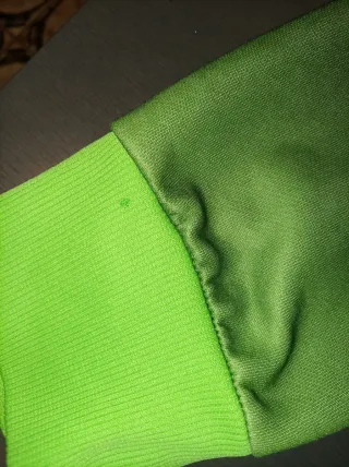 Sudadera Volcom Verde con silbato