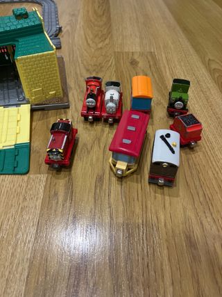 Estación de tren Thomas y amigos