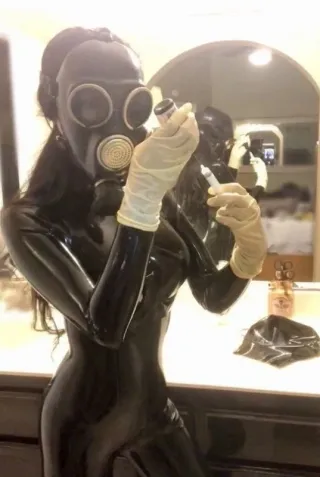 Guanti lunghi in lattice beige / Latex Glove 7 / M