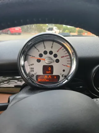 MINI One 1600cc 12 meses garantía