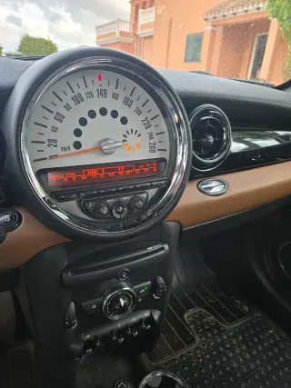 MINI One 1600cc 12 meses garantía