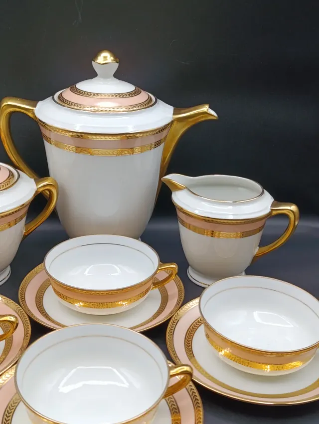 Set da tè in porcellana UC de Limoges