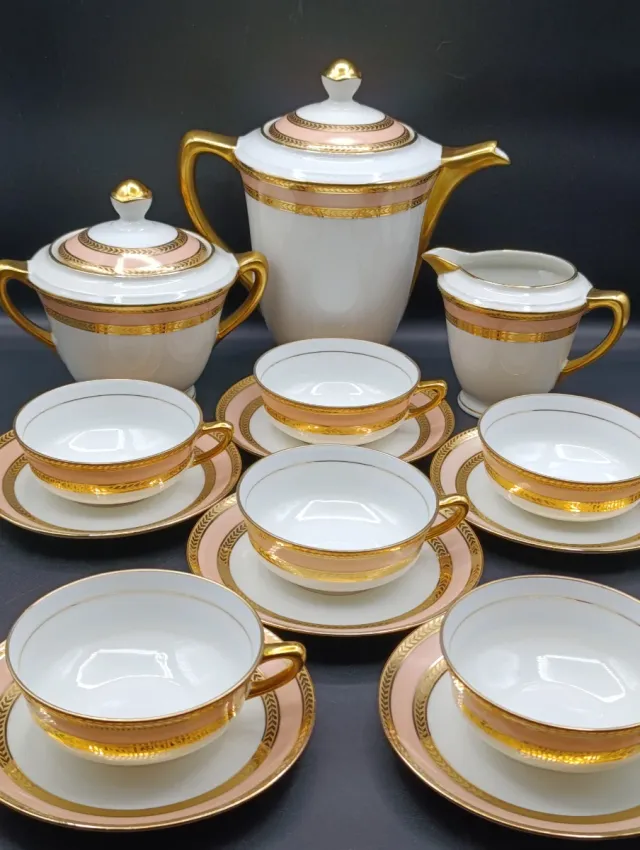 Set da tè in porcellana UC de Limoges