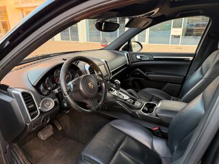 Porsche Cayenne 2010