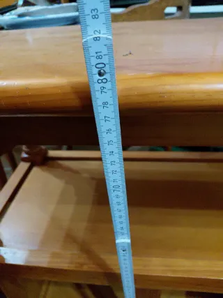 Mesa auxiliar de pino de TV color miel