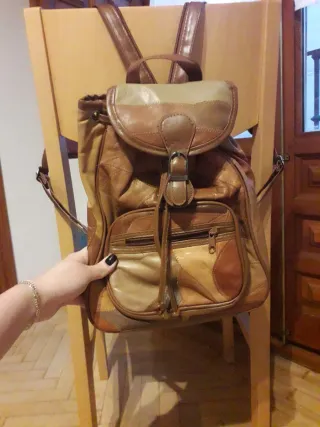 Mochila Bandolera piel patchwork 4 bolsillos crema