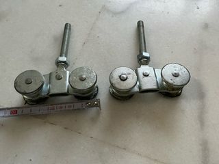 Roldanas para puerta corredera (2 unidades)