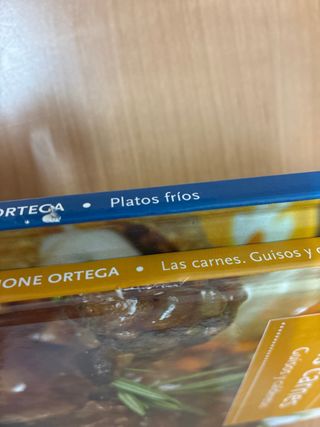 Cocinar con Inés y Simone Ortega. ￼