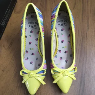 Zapatos charol nuevos