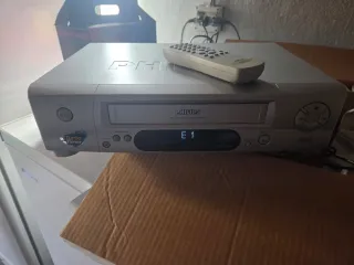 Philips VHS Video Recorder