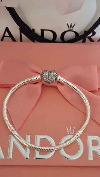Pulsera Pandora Corazón Pavé Talla 19cm