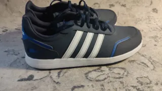 Zapatillas Adidas niñoTalla: EU 37 ⅓ (US 5 / UK 4½