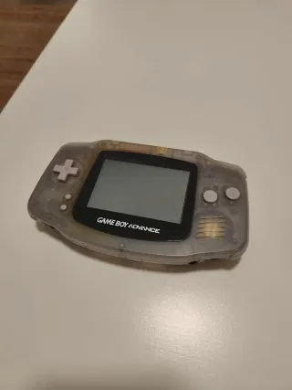 Game Boy Advance Transparente (GBA)