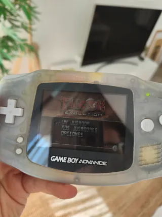 Game Boy Advance Transparente (GBA)