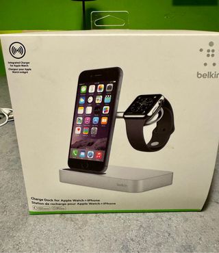Caricabatterie Belkin per Apple Watch e iPhone
