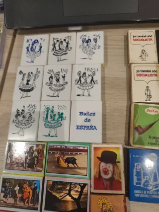Lotto di 50 scatole di fiammiferi anni '60-'70 per unità