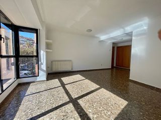 Piso en alquiler en Mestalla en Valencia