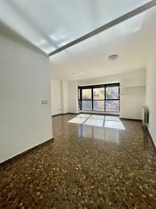 Piso en alquiler en Mestalla en Valencia