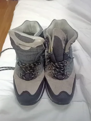 Botas de montaña y senderismo beige/teal