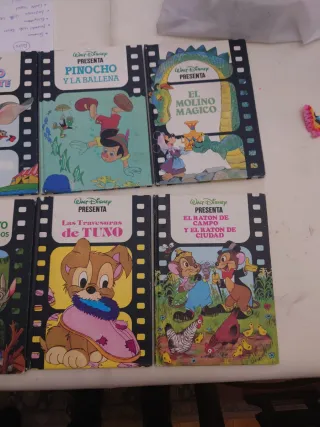 Collezione di libri di Walt Disney anni '80