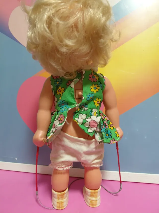 Muñeca saltarina años 70