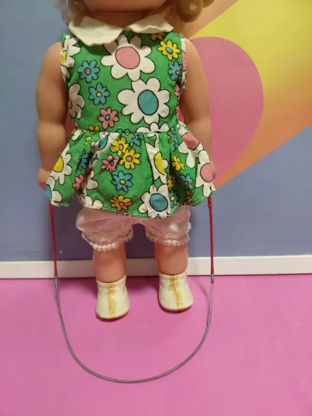 Muñeca saltarina años 70