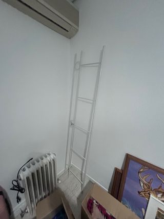 Estructura de cama individual metálica blanca