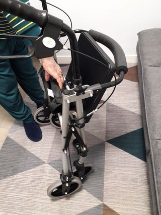 Silla ortopédica usada 2 veces - como nueva