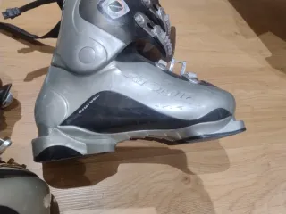 Stivali da sci Atomic Taglia 24.5 (38)