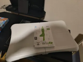 Wii Fit + Juego Nintendo