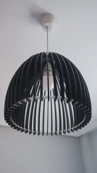 Lampada da soffitto nera