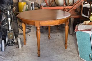 Mesa redonda extensible de madera