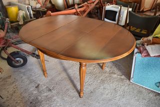 Mesa redonda extensible de madera