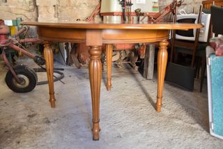 Mesa redonda extensible de madera