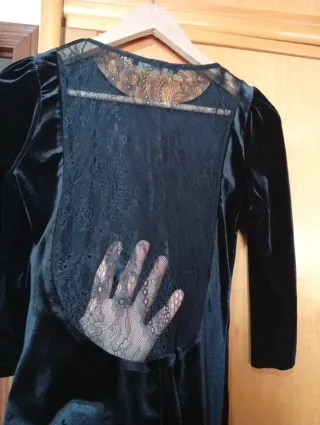 Vestido negro de terciopelo