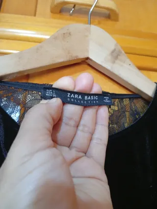 Vestido negro de terciopelo