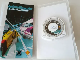 Wipeout Pulse PSP Essentials Sony