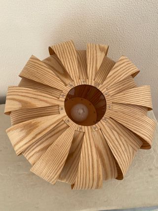 Lámpara de diseño madera y metal