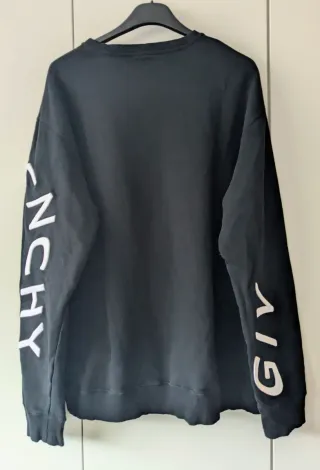 Sweatshirt Givenchy Preta Letring Relevo