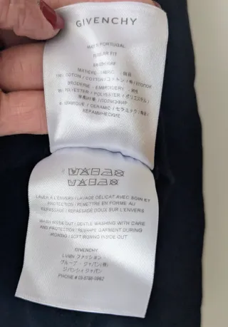 Sweatshirt Givenchy Preta Letring Relevo